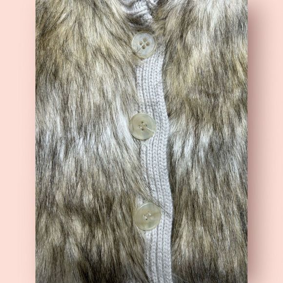 Ann Taylor sweater vest with faux fur collar size Small wool Cashmere Bl… - Picture 3 of 5